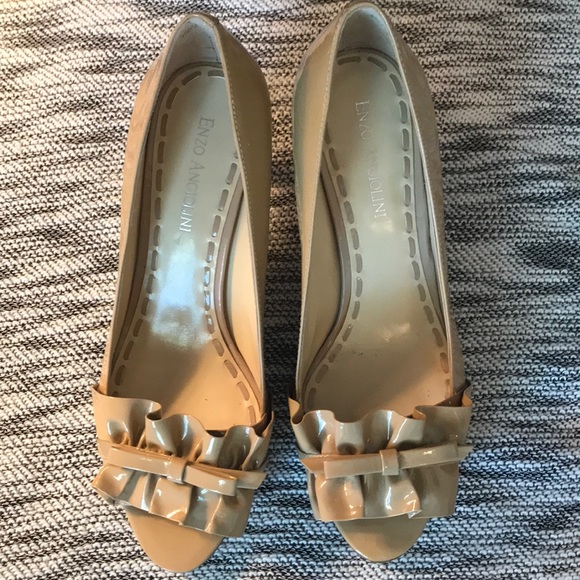 Enzo Angiolini patent leather peep toes - Picture 2 of 6